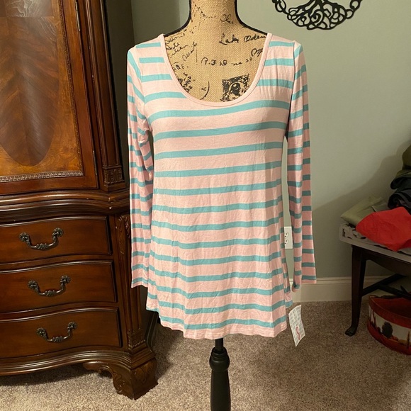 NWT LuLaRoe Striped Lynnae, Small - Picture 3 of 7